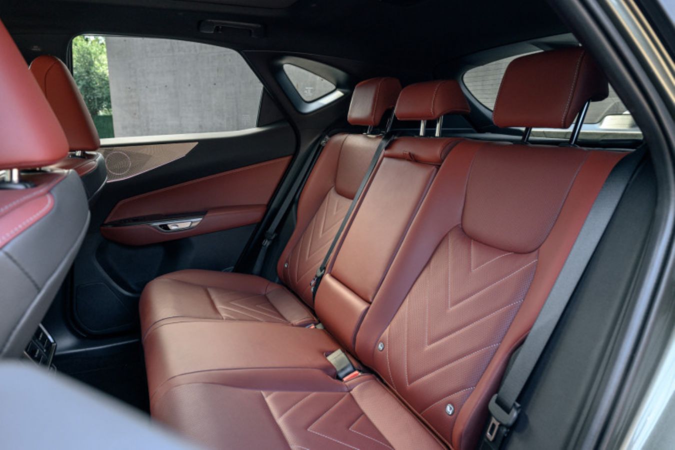 Ανανεωμένο Lexus NX: Φρέσκια εμφάνιση, έως 307 PS & φουλ αναβαθμισμένο